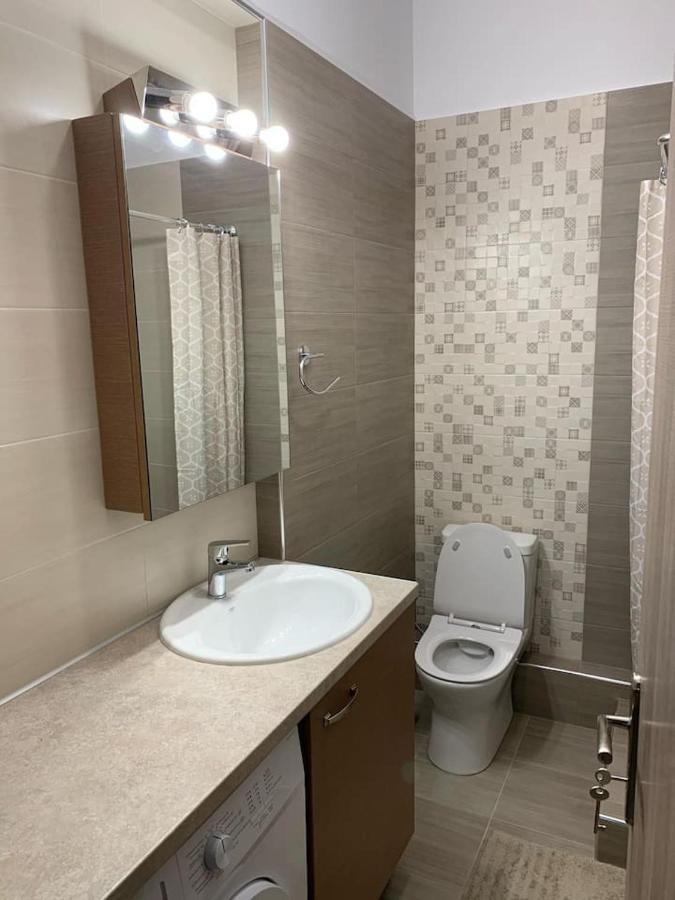 Renovated Apartment In The Center Of Larisa Exterior foto